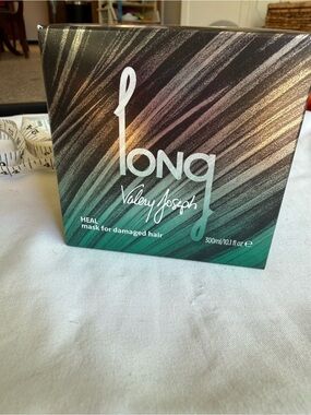 Valery Joseph Long Heal Hair Mask  for Damaged Hair- Teal/Black